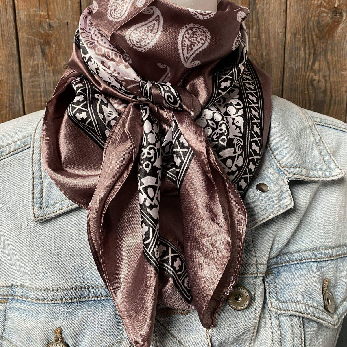 35X35" Two Tone Paisley Wild Rag / Scarf