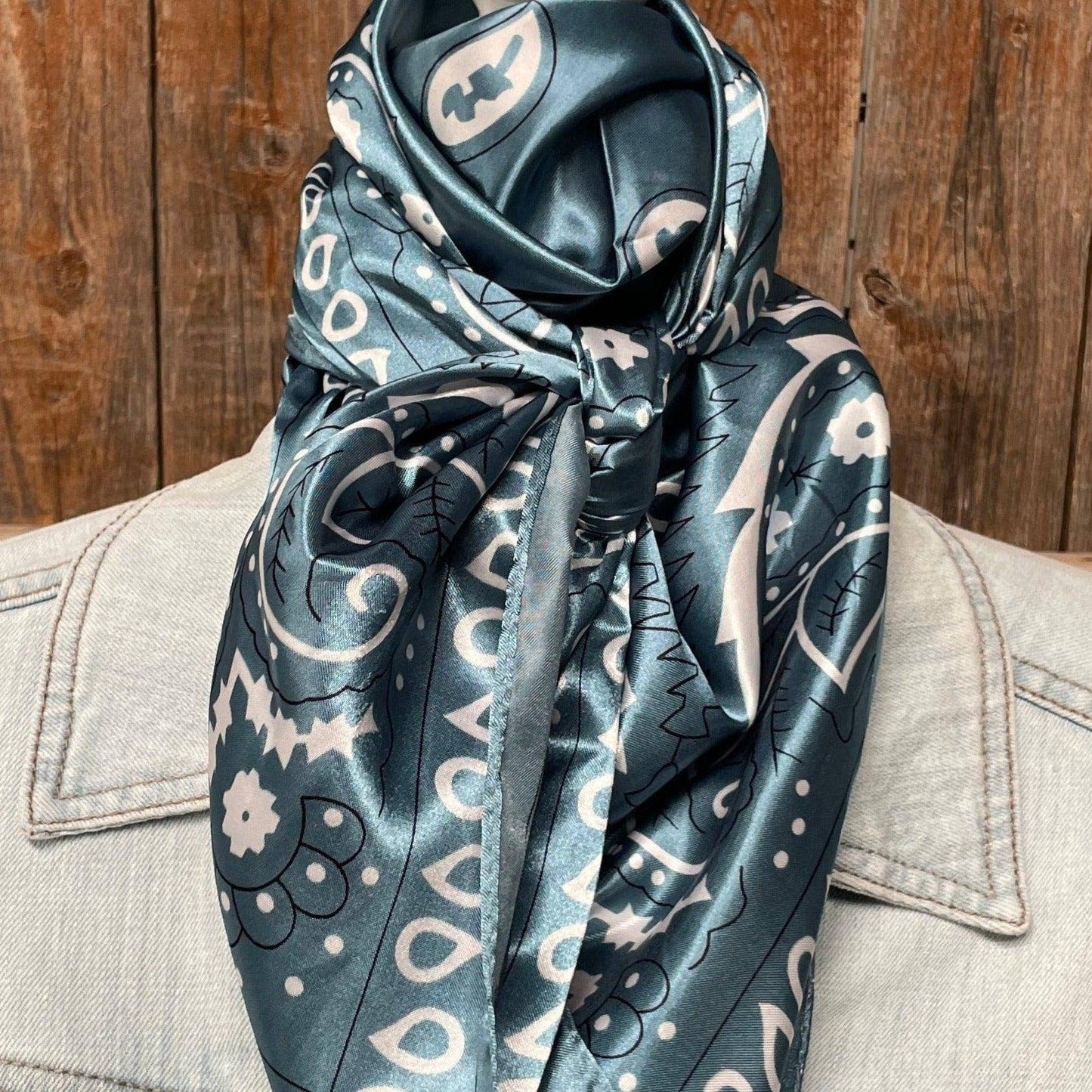35X35"  Blue & White Paisley Wild Rag/Scarf